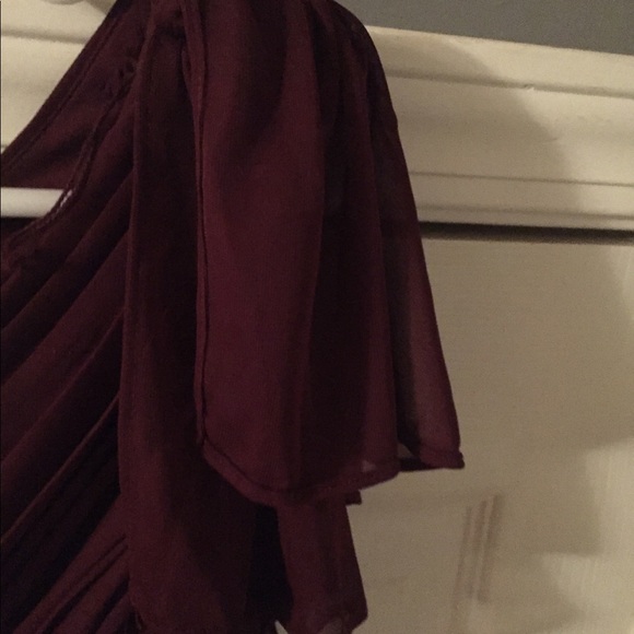 Only worn once for a wedding - Picture 6 of 8